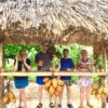 Querido Gruppe hat Spaß an der Fruchttheke am Strand Playa Ancón auf Kuba - Gruppenreisen für Alleinreisende & Erlebnisreisen | QUERIDO MUNDO