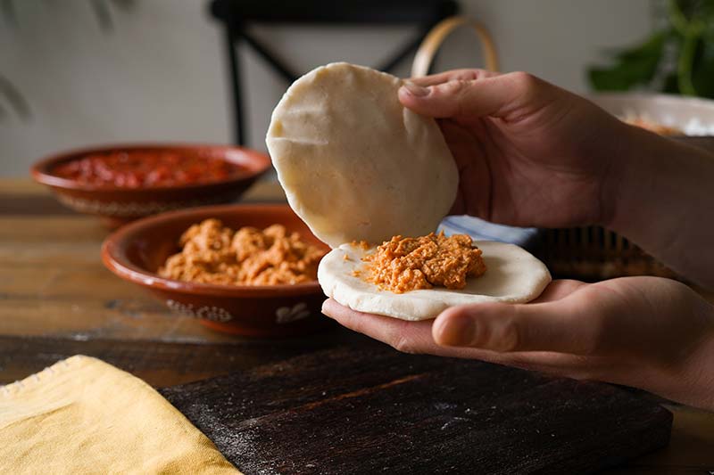 fladen-zudecken-pupusas Fladen zudecken - Pupusas