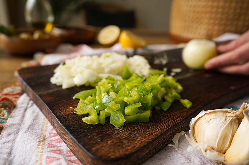 gemüse-schneiden-picadillo-habanera Gemüse schneiden - Picadillo a la Habanera